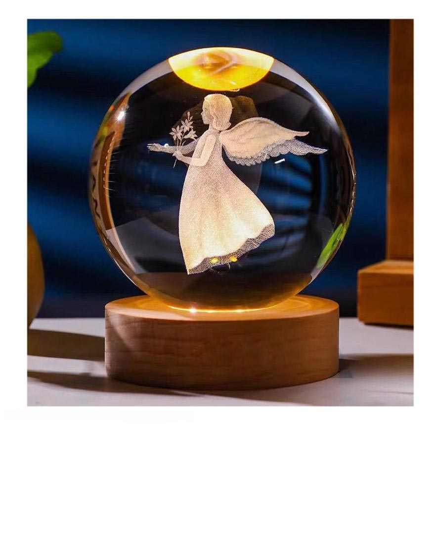 IMG-20250129-WA0109 گوی شیشه ای لیزری 8 سانتی - طرح فرشته - تصویر 1