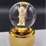 گوی لیزری چرخشی پایه طلایی فضانورد