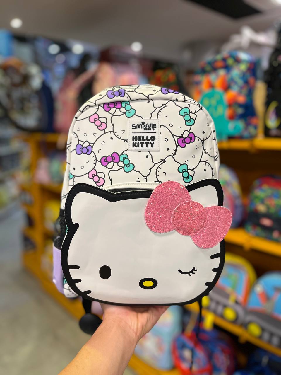 photo_2025-09-15_18-24-46 کوله پشتی طرح کیتی 6680 smiggle - تصویر 1