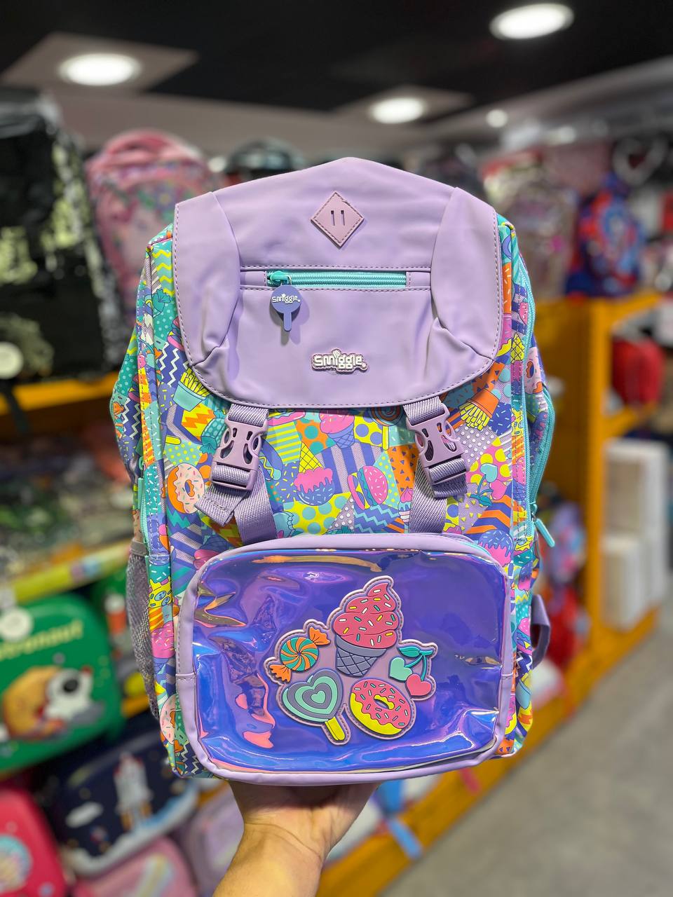 photo_2025-09-24_17-42-45 کوله پشتی اسمیگل طرح بستنی