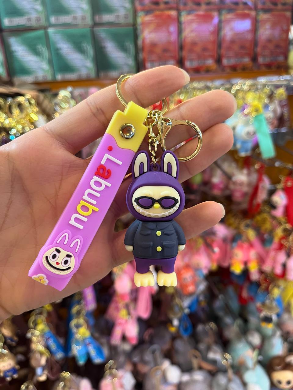 photo_2025-10-05_10-48-44 سر کلیدی لبوبو بنفش عینک - تصویر 1