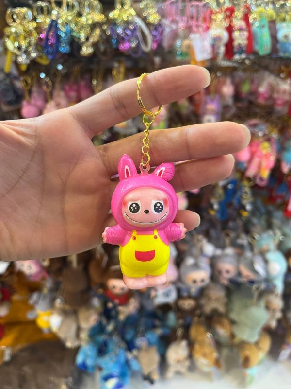 جاکلیدی اسکویشی کوچیک لبوبو صورتی - Image 1