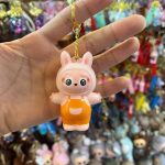 جاکلیدی اسکویشی لبوبو لباس نارنجی