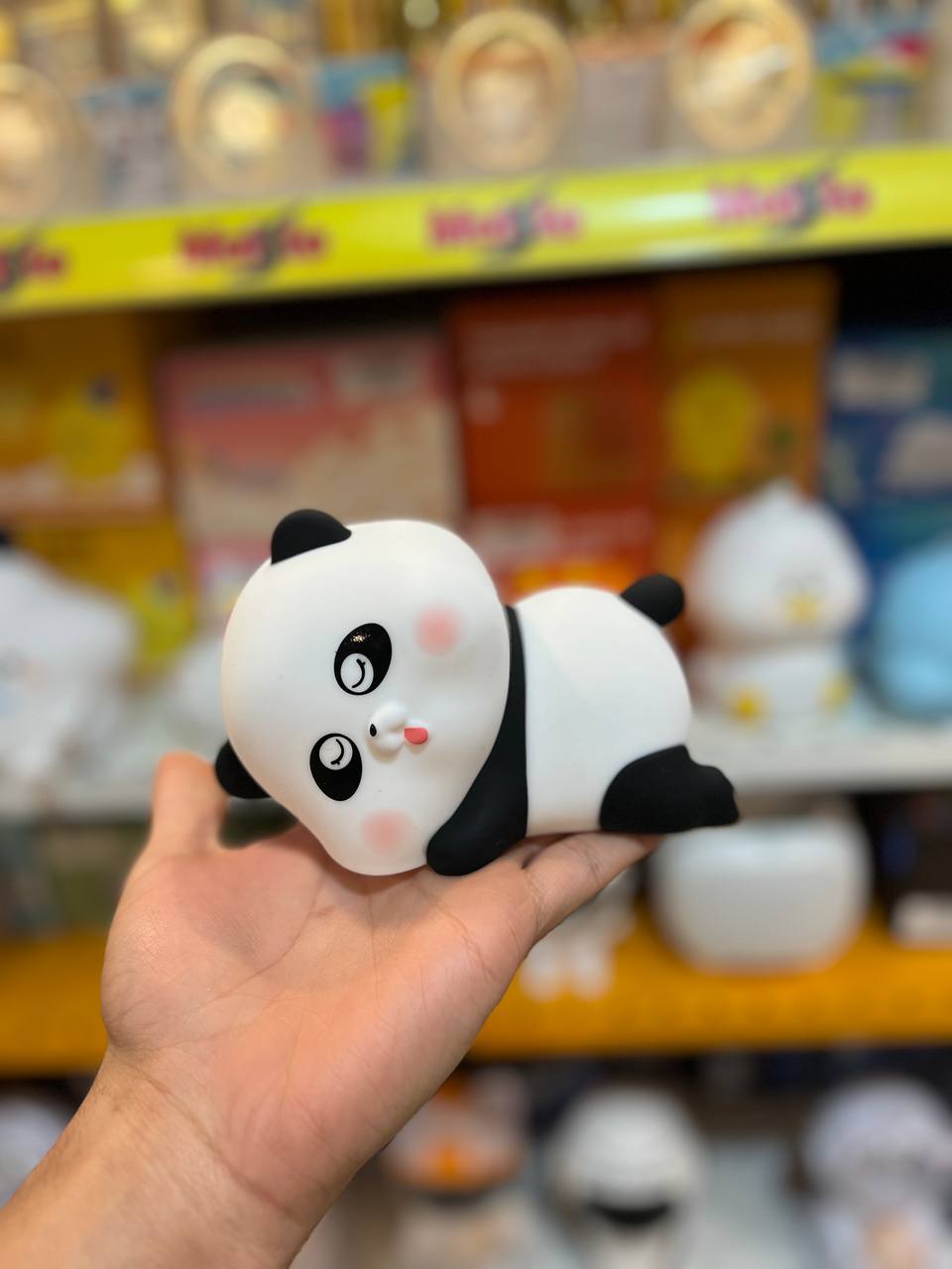 photo_2025-10-13_18-10-27 چراغ خواب سلیکونی طرح پاندا خوابیده6878 - تصویر 1