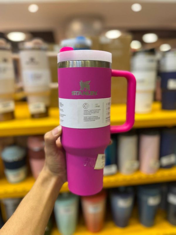 تراول ماگ استنلی صورتی 4303 - Image 1