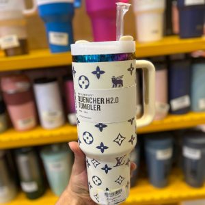 تراول ماگ استنلی(تامبلر) طرح لویی ویتون سفید 6665