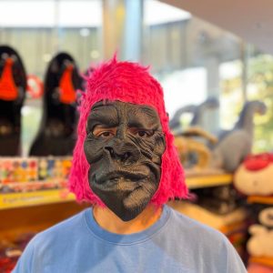 ماسک هالویین لاتکس طرح گوریل مو صورتی