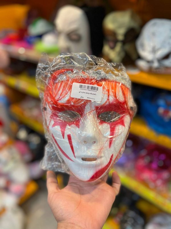 ماسک بالماسکه چشم ستاره ای مو قرمز - Image 1