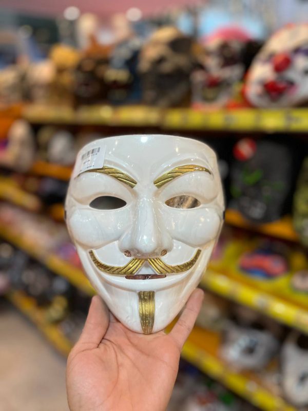 ماسک وی سفید طلایی - Image 1