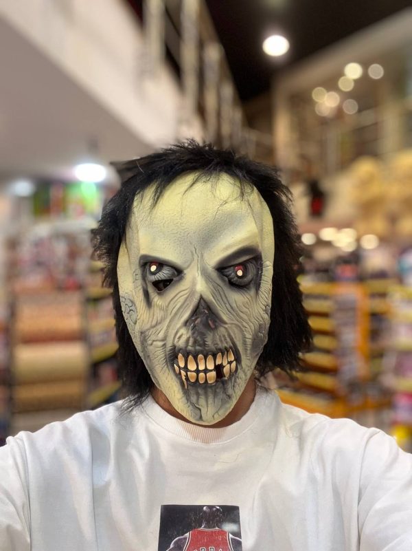 ماسک لاتکس ساخت کشور سریلانکا طرح زامبی مو مشکی - Image 1