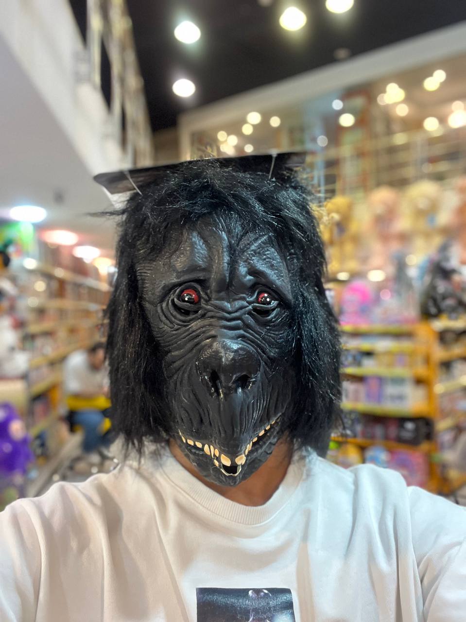 photo_2025-10-26_11-54-29 ماسک لاتکس ساخت کشور سریلانکا طرح گوریل - تصویر 1