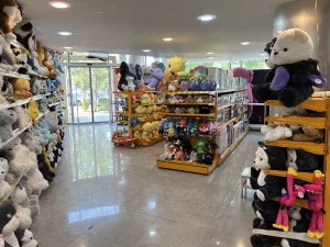 فروشگاه تینی تویز شیراز