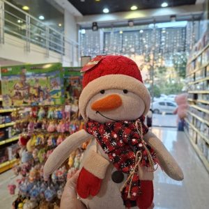 عروسک آدم برفی