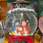 چراغ خواب دکوری طرح فانوس آدم برفی 1036