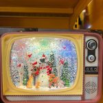 چراغ خواب دکوری طرح تلویزیون رنگ چوب آدم برفی 4519