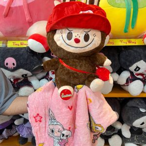 عروسک پتویی لبوبو کلاهدار