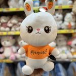 عروسک خرگوش لباس نارنجی ۵۰ سانت