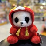 عروسک پاندا لباس اژدها ۳۰ سانت