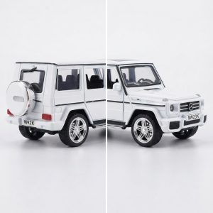 ماکت فلزی بنز جی کلاس سفید mk923